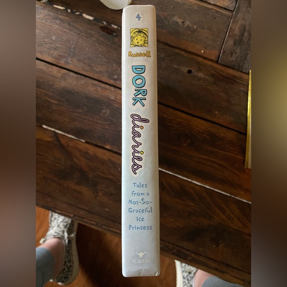 Dork Diaries, Tales from a NOT-SO- Graceful Ice Princess by Rachel Renée Russell - Picture 2 of 3